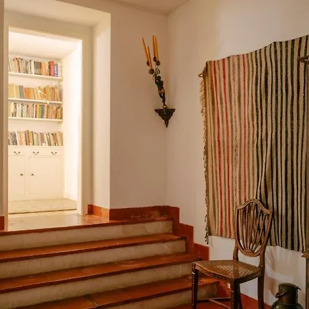 Secret Garden In Alfama Apartament