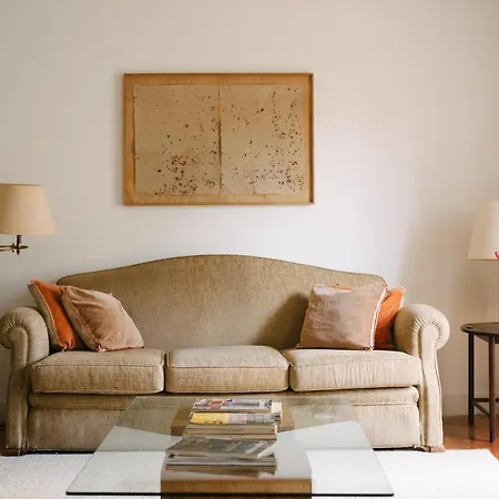 Secret Garden In Alfama Апартаменти